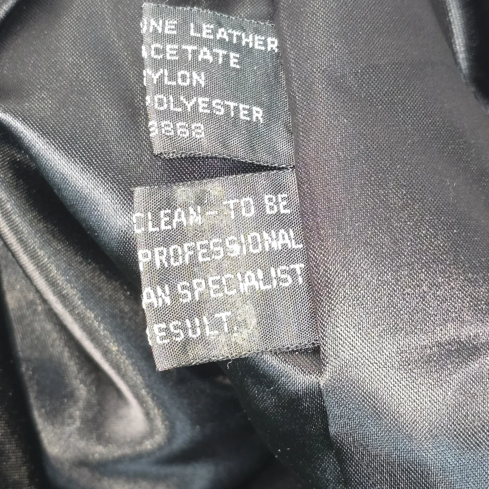 IOU Vintage Leather Over Sized Fur Neck Asymetrical Zip Mens Large Coat EUC